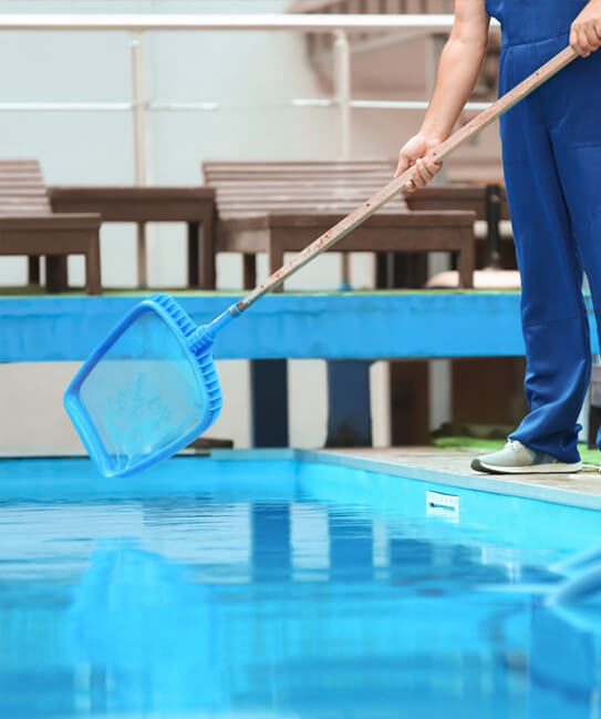 Pool Cleaner Dubai
